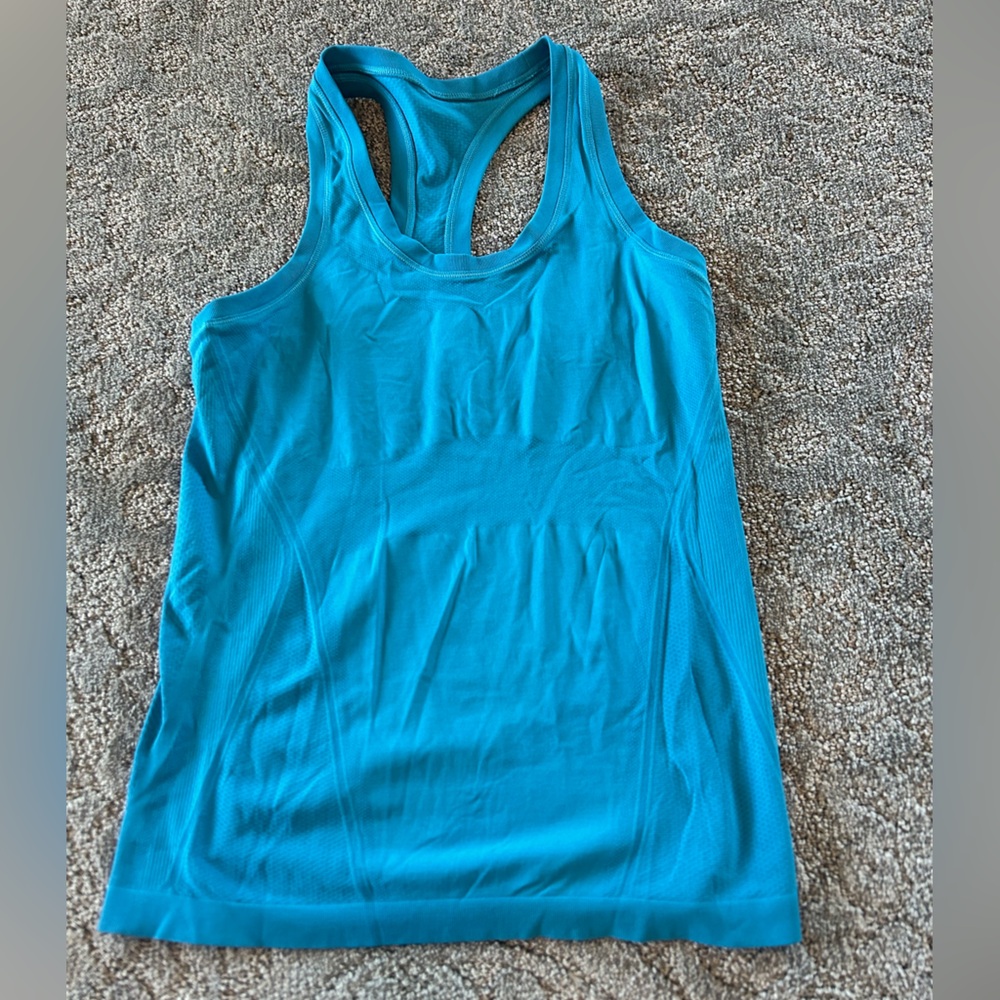 Athleta Blue Fitted Ribbed Sleeveless Tank Top